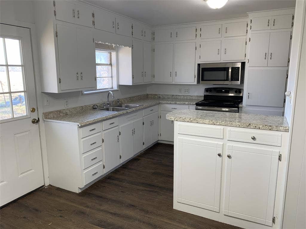 10142 FM 773, Murchison, TX 75778