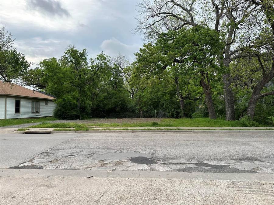 Property photo for 215 Bernard Street, Denton, TX
