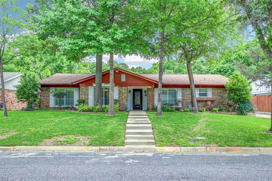 Property photo for 1736 Northridge Drive, Hurst, TX