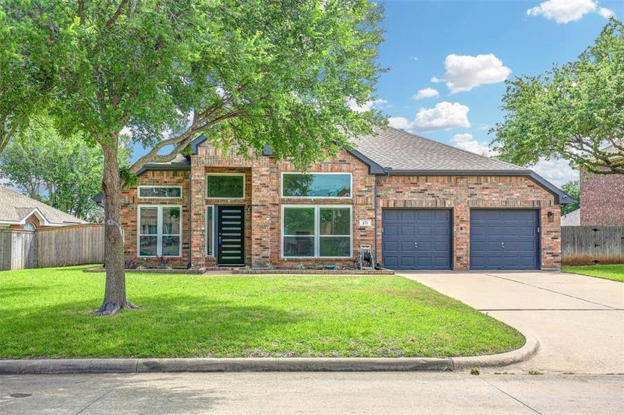 Property photo for 317 Village Trail, Trophy Club, TX