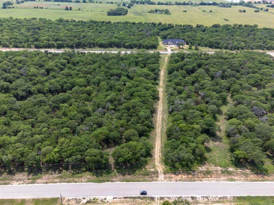 Property photo for 3018 Flippin Street, Tolar, TX