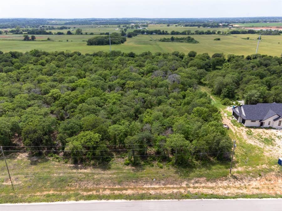 Property photo for 4024 Ken Road, Tolar, TX