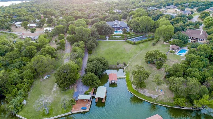 Property photo for 9625 Lechner Road, Fort Worth, TX