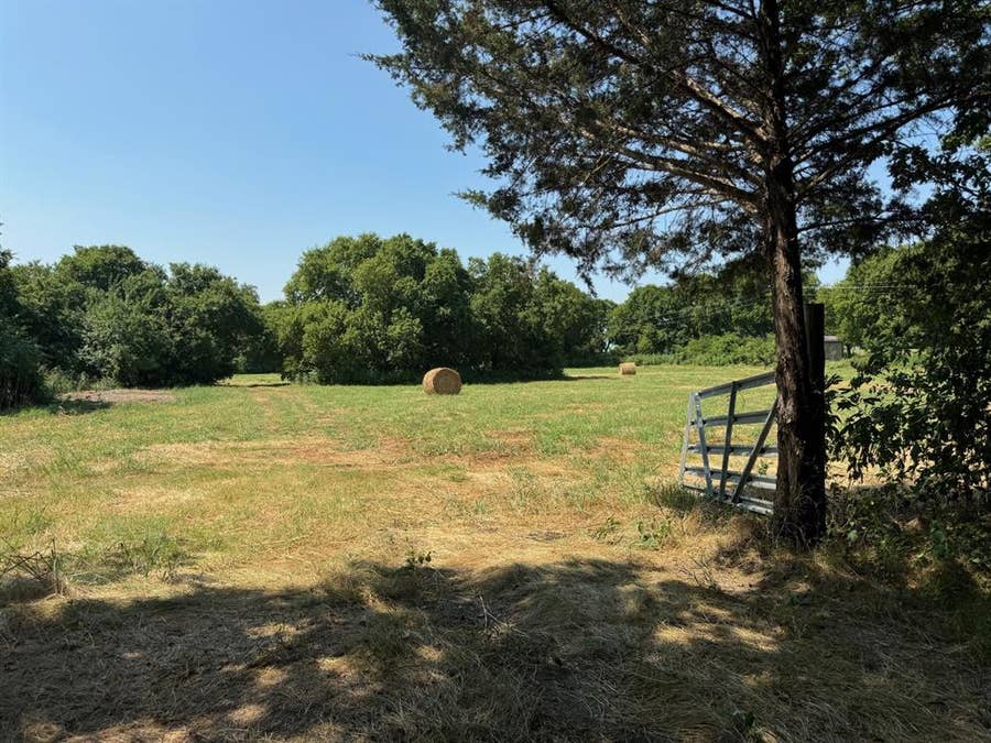 Property photo for 1816 CR 661 Fm-2194, Farmersville, TX