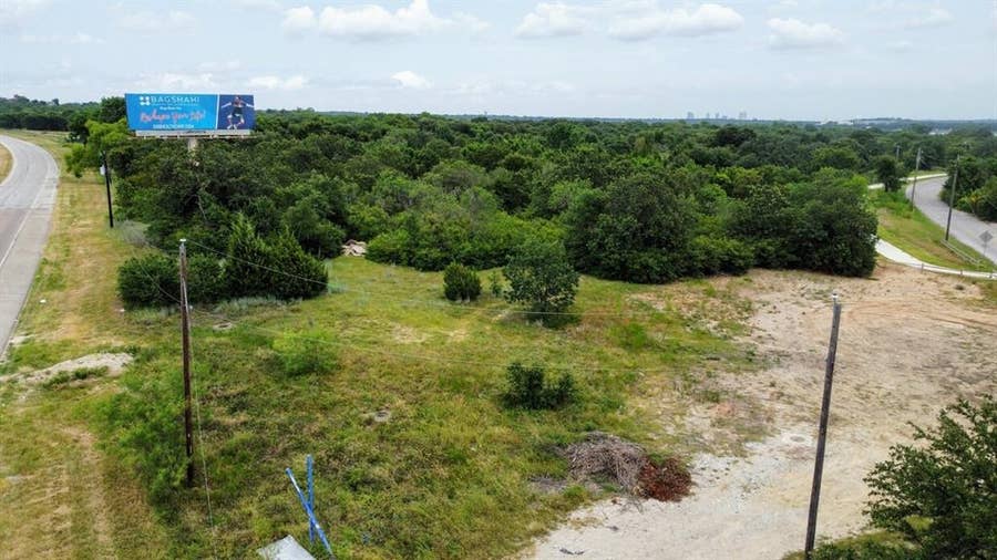 Property photo for 6952 Cahoba Drive, Fort Worth, TX