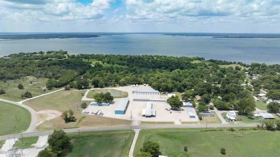 Property photo for 8034 Fm 513 S, Lone Oak, TX