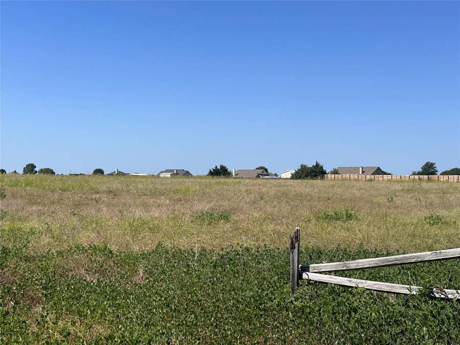 Property photo for 1377 County Road 456, Princeton, TX