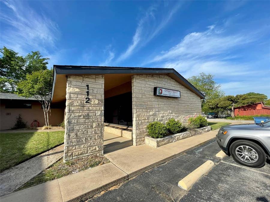 Property photo for 112 W Pipeline Road, #private office, Hurst, TX