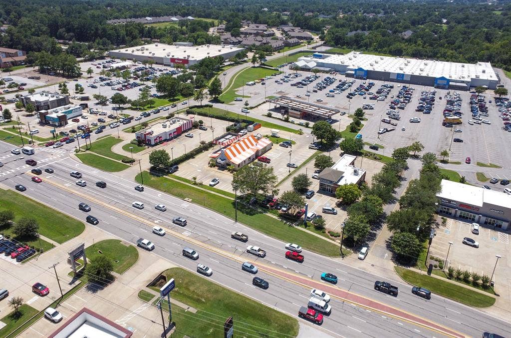 6849 S Broadway Avenue, Tyler, TX 75703 6849 S Broadway Avenue, Tyler, TX 75703