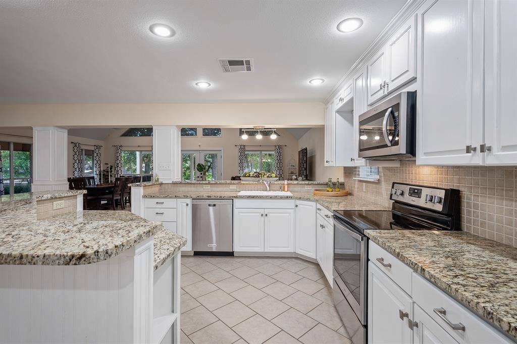 123 Goodknight Ranch Road, Trinidad, TX 75163