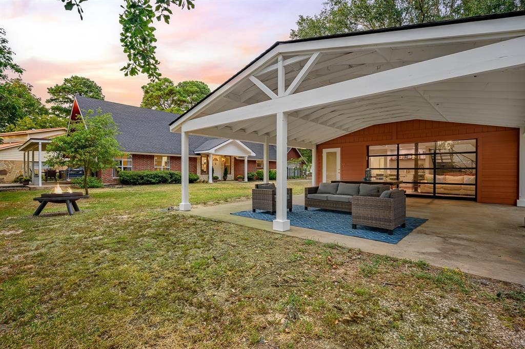 123 Goodknight Ranch Road, Trinidad, TX 75163