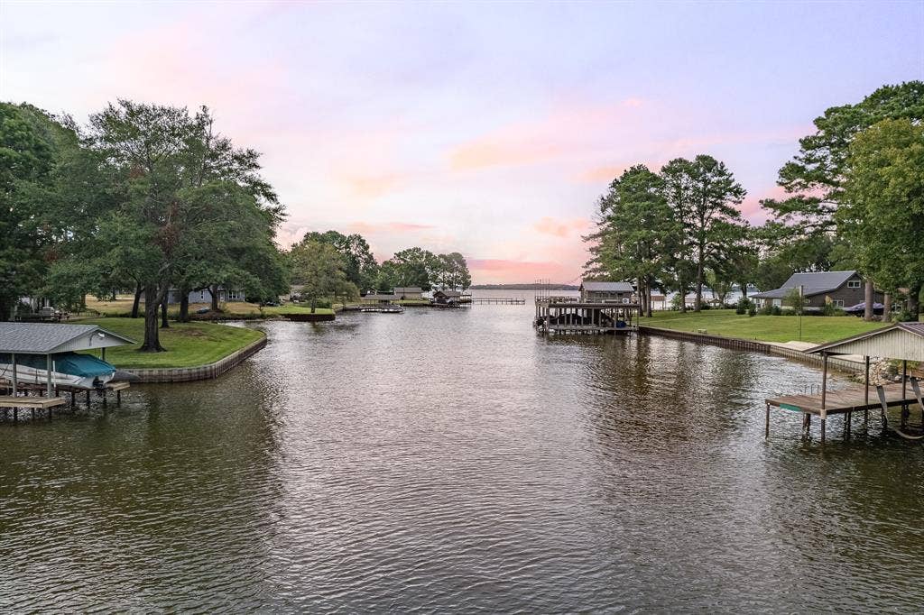 123 Goodknight Ranch Road, Trinidad, TX 75163