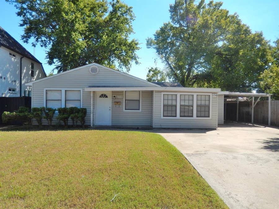 Property photo for 2710 Mount View Drive, Farmers Branch, TX