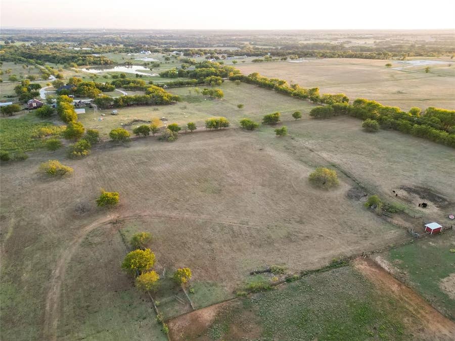 Property photo for TBD Swafford Road, Justin, TX