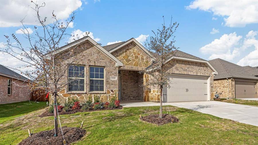 Property photo for 111 Lantern Road, Caddo Mills, TX