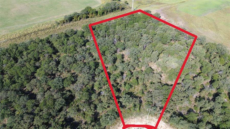 Property photo for 507 Ken Court, Tolar, TX