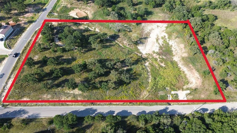 Property photo for 1000 Britt Drive, Tolar, TX
