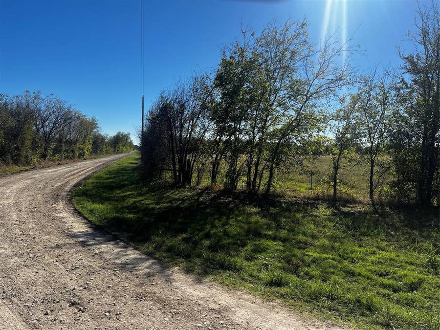Property photo for 2920 County Road 4301, Greenville, TX