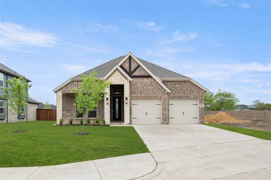 Property photo for 3742 Ironwood Street, Midlothian, TX