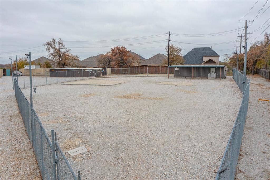 409 Copper Canyon Road, Argyle, TX 76226 View of yard