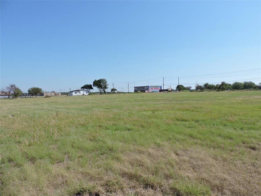 Property photo for 01 S Hwy 198, Mabank, TX