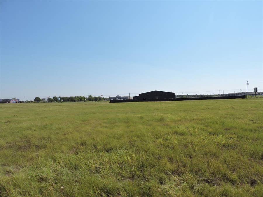 Property photo for 06 Lawson Ave, Mabank, TX