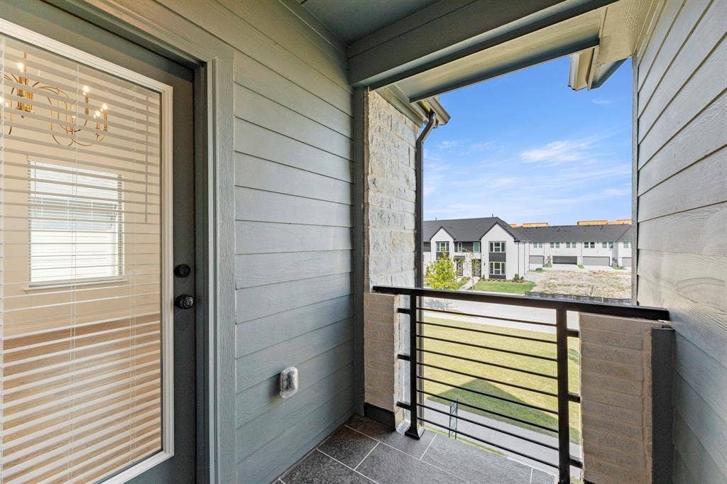 2543 Brunswick Way, Allen, TX 75013 25. 2543 Brunswick - Balcony
