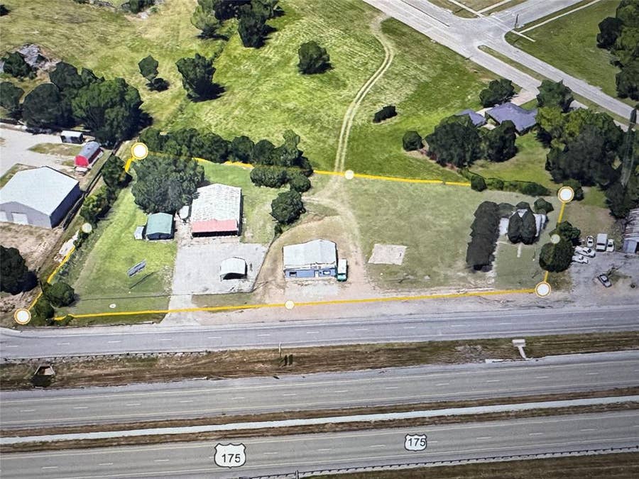 Property photo for 1812 N Highway 175, Seagoville, TX