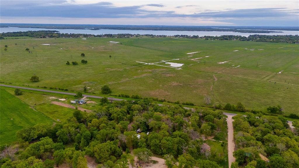 TBD Tall Trees Drive, Trinidad, TX 75163 TBD Tall Trees Drive, Trinidad, TX 75163