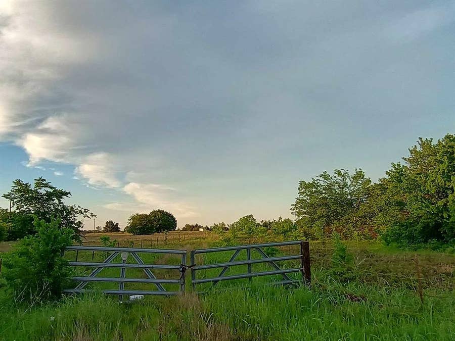 Property photo for 5330 I-30, Campbell, TX