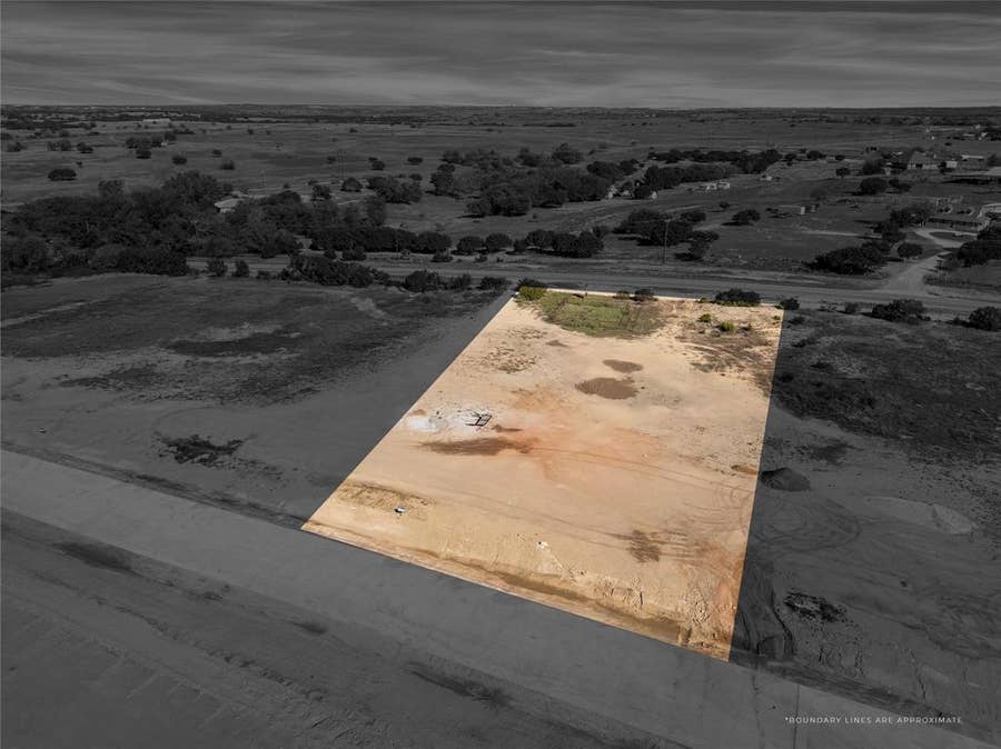 Property photo for 1048 Ranch Vista Road, Granbury, TX