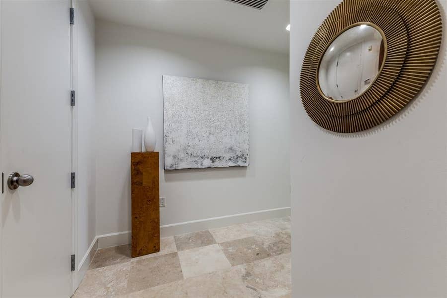 Property photo for 1505 Elm Street, #1004, Dallas, TX