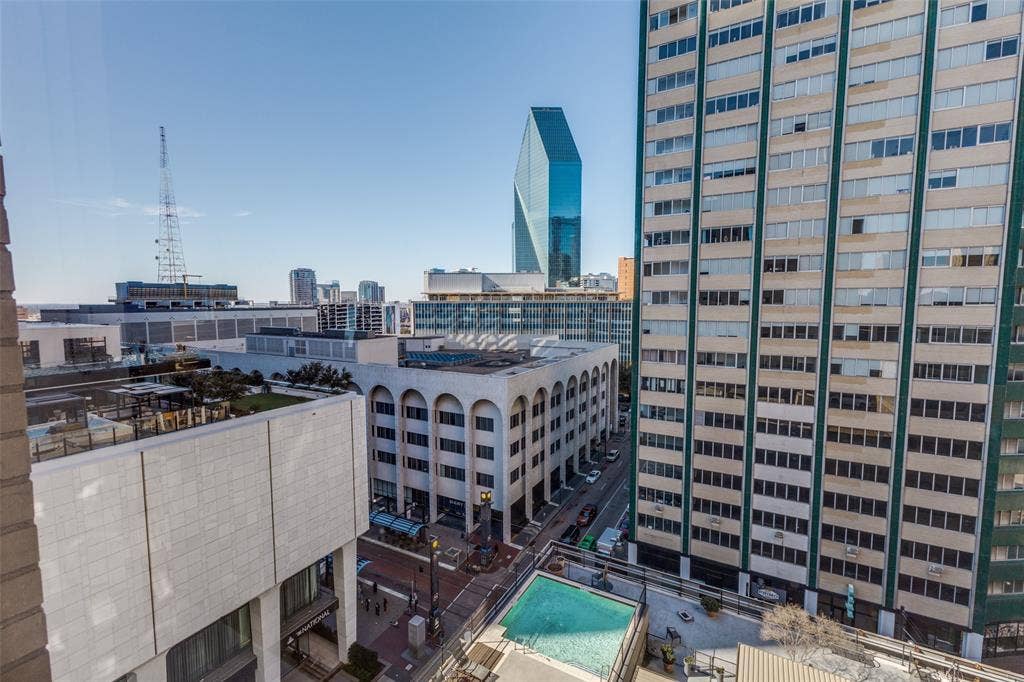 1505 Elm Street, #1004, Dallas, TX 75201 1505 Elm Street, #1004, Dallas, TX 75201