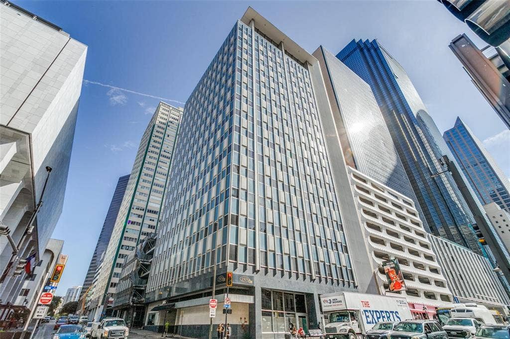 1505 Elm Street, #1004, Dallas, TX 75201 1505 Elm Street, #1004, Dallas, TX 75201