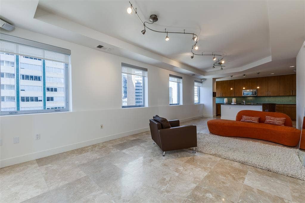 1505 Elm Street, #1004, Dallas, TX 75201 1505 Elm Street, #1004, Dallas, TX 75201
