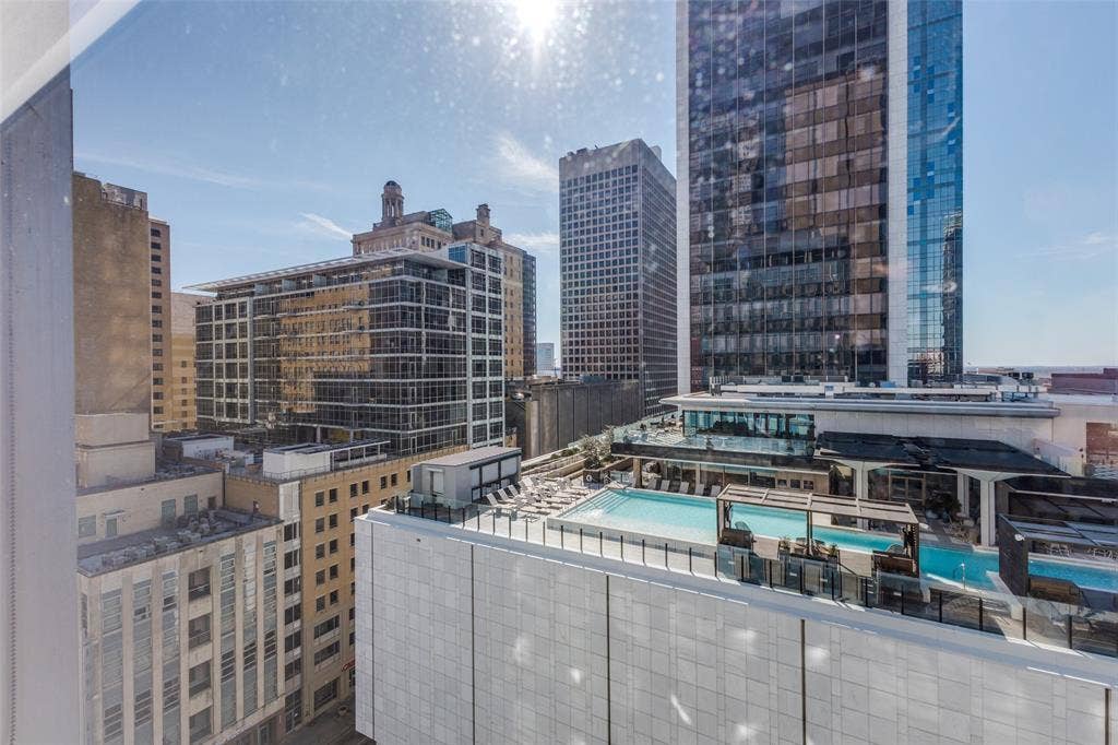 1505 Elm Street, #1004, Dallas, TX 75201 1505 Elm Street, #1004, Dallas, TX 75201