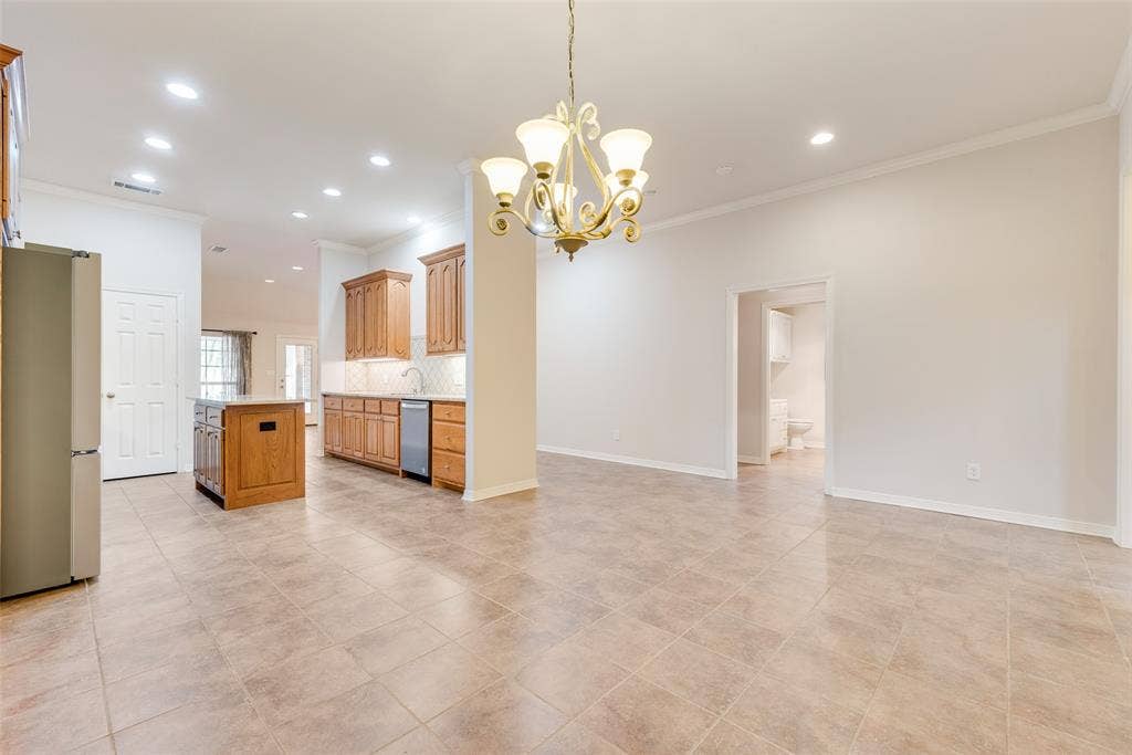123 Crestpark Drive, #36, Cedar Hill, TX 75104 123 Crestpark Drive, #36, Cedar Hill, TX 75104