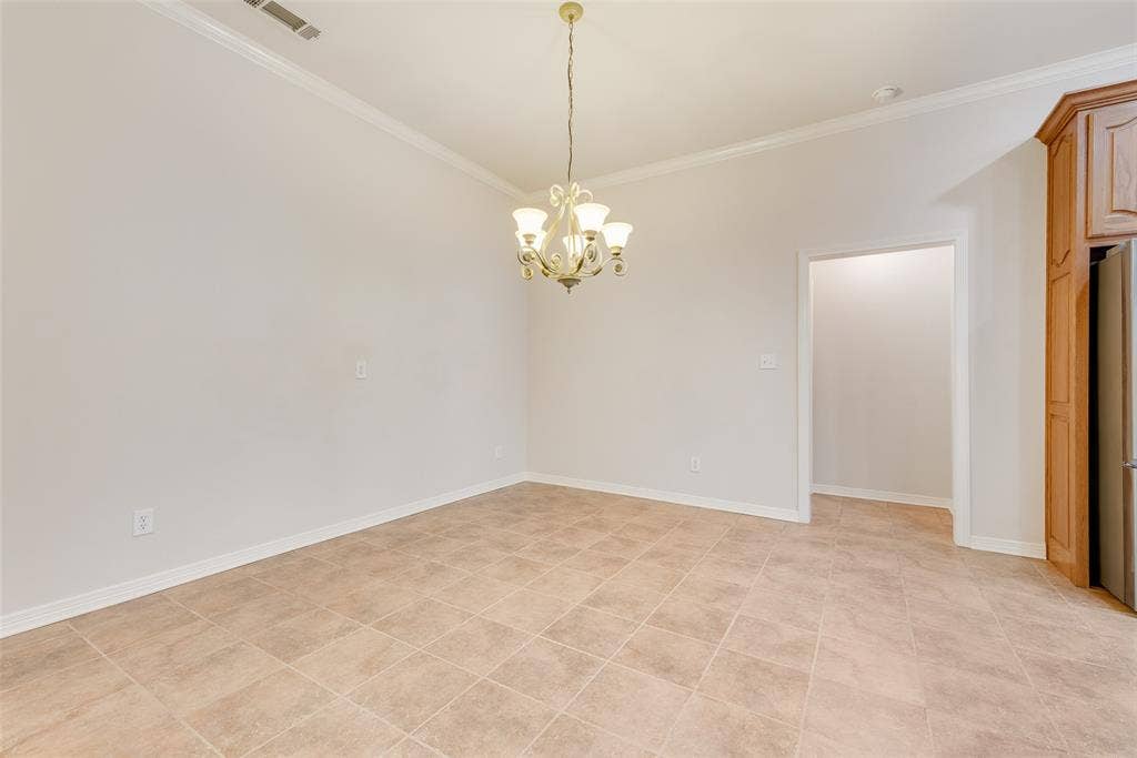 123 Crestpark Drive, #36, Cedar Hill, TX 75104 Dining area with chandelier lighting