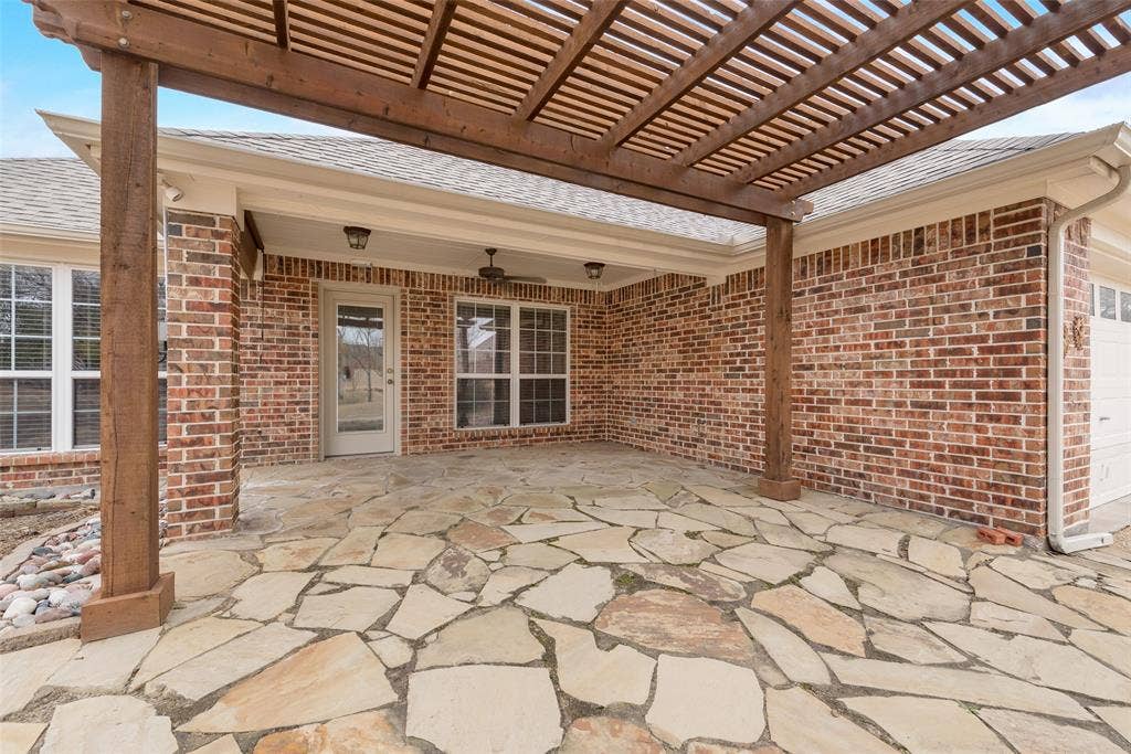 123 Crestpark Drive, #36, Cedar Hill, TX 75104 123 Crestpark Drive, #36, Cedar Hill, TX 75104