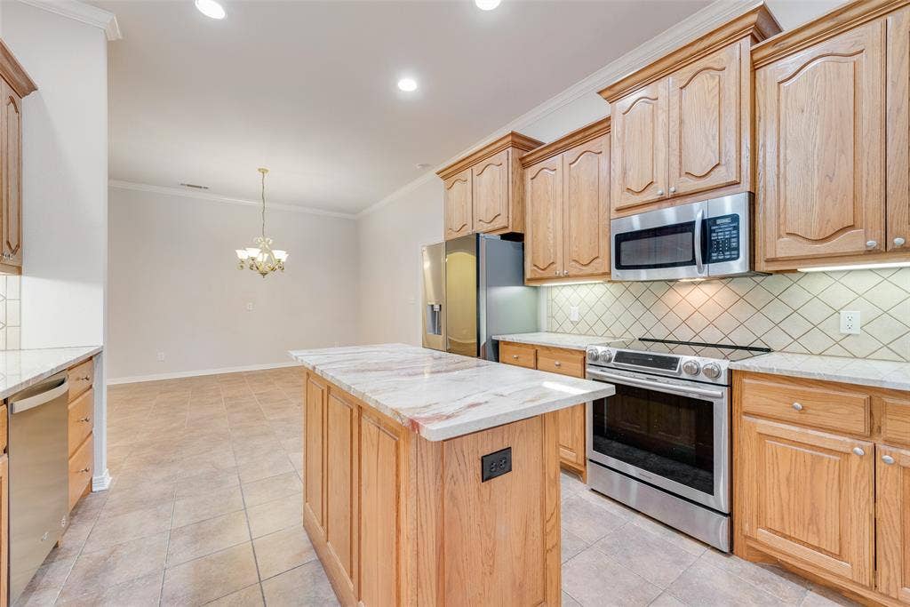 123 Crestpark Drive, #36, Cedar Hill, TX 75104 123 Crestpark Drive, #36, Cedar Hill, TX 75104