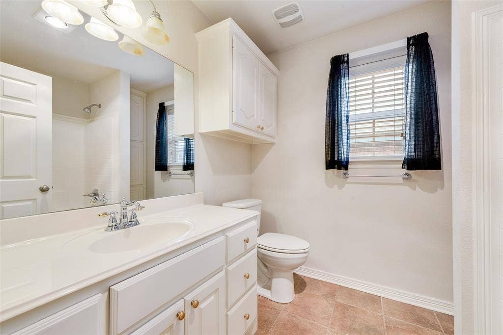 123 Crestpark Drive, #36, Cedar Hill, TX 75104 123 Crestpark Drive, #36, Cedar Hill, TX 75104