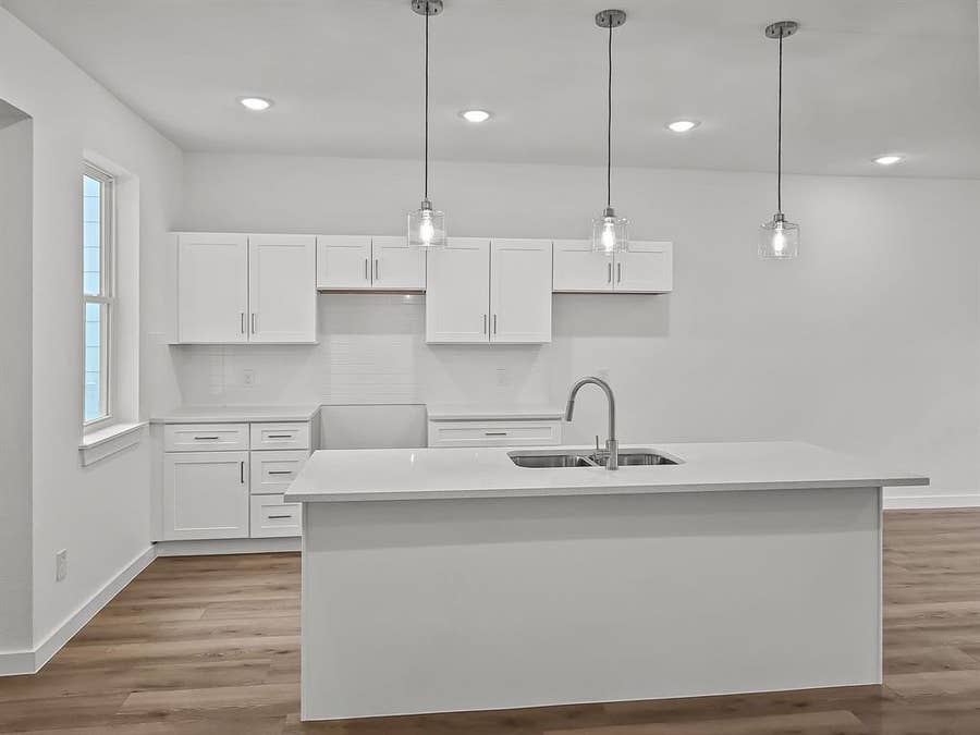 Property photo for 9565 Thorncrown Lane, Fort Worth, TX