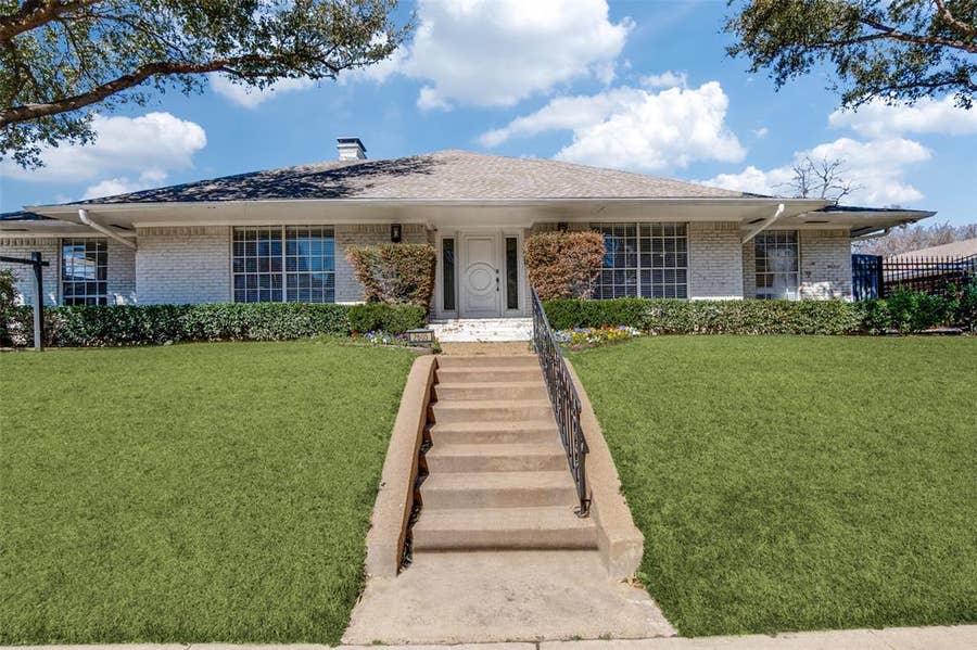 Property photo for 2605 Thomas Avenue, Dallas, TX