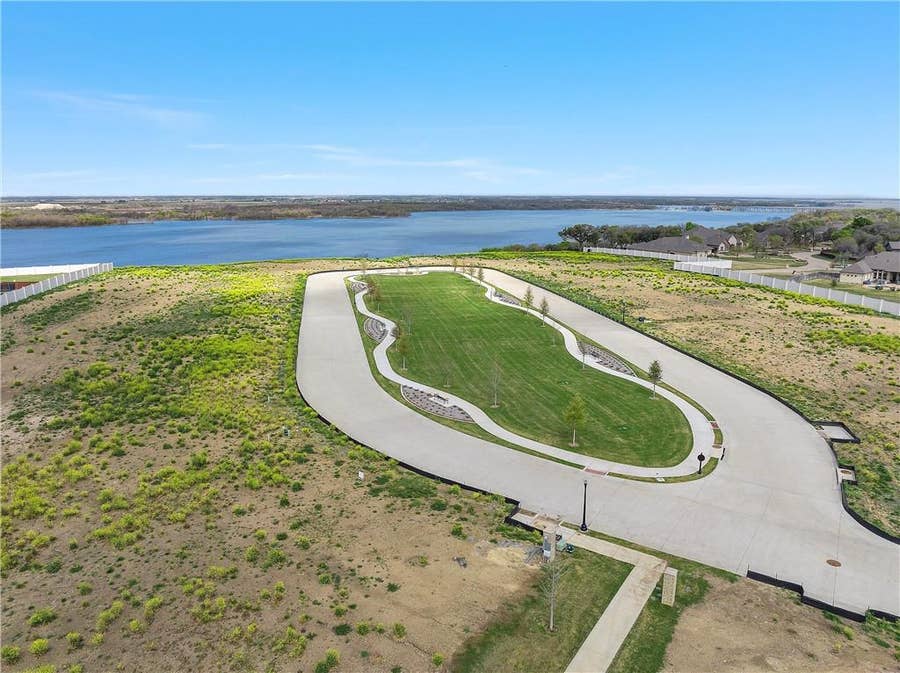Property photo for 5 Pinehurst Drive, Woodway, TX