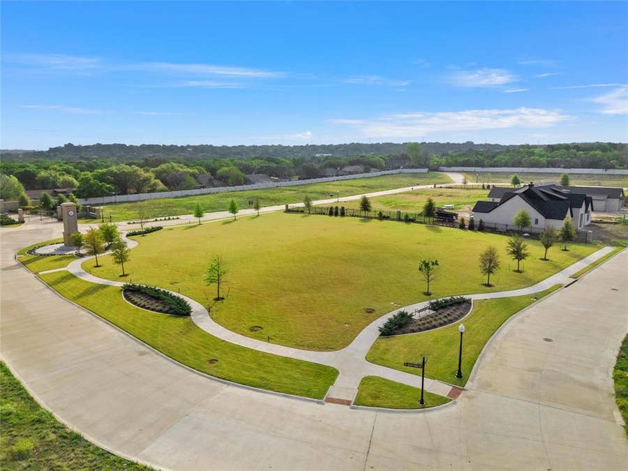 Property photo for 49 Turnberry Circle, Woodway, TX