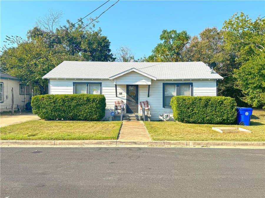 Property photo for 518 Walker Street, Waco, TX