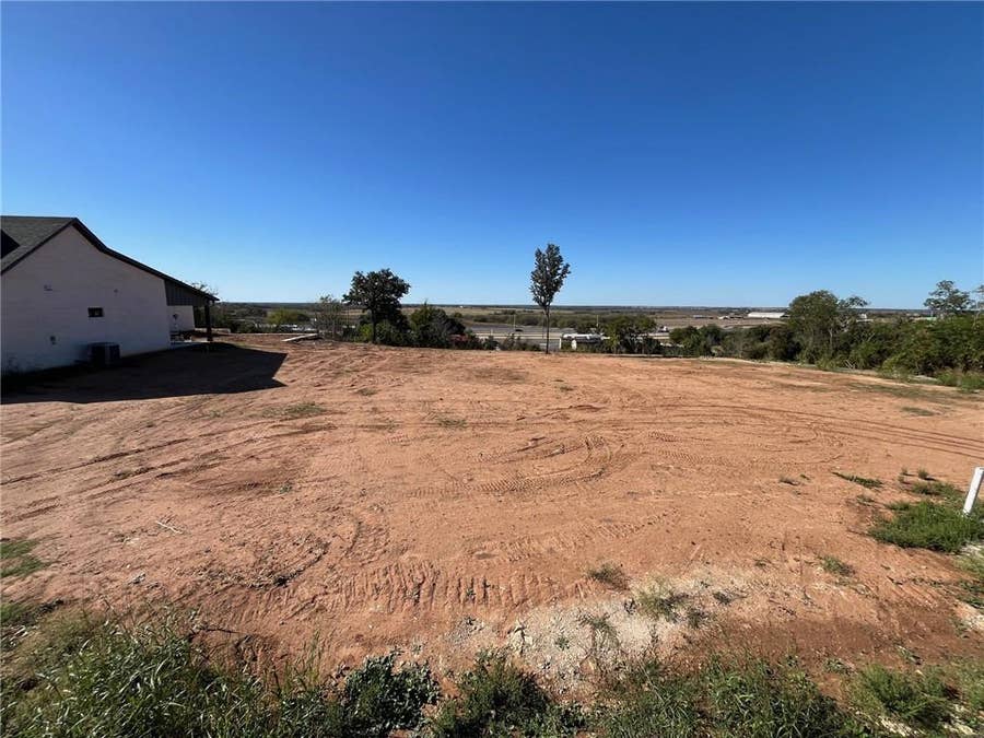 Property photo for TBD Lot 10 N College Street, West, TX