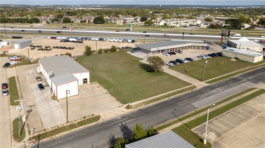 Property photo for 313 Cheyenne Drive, Killeen, TX