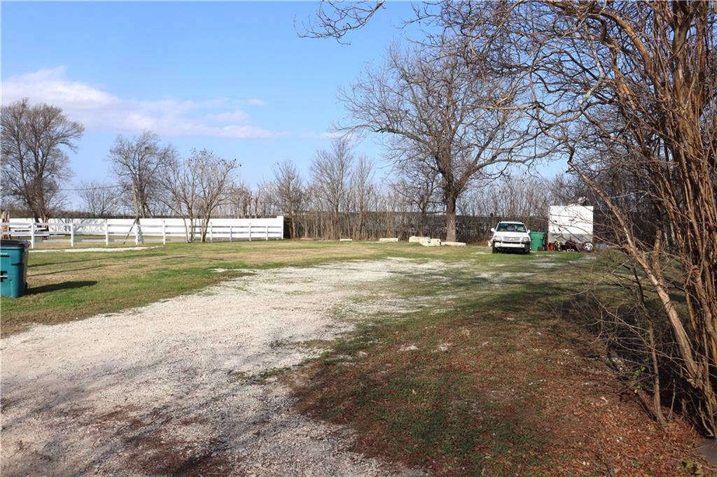 310 W Burleson, Mart, TX 76664 310 W Burleson, Mart, TX 76664