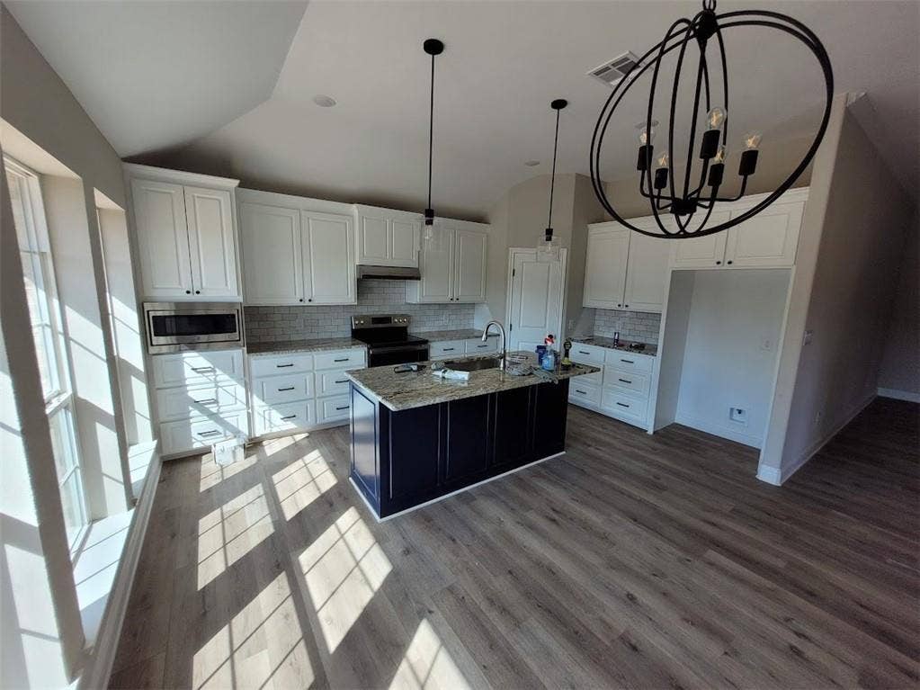 647 Mesquite Tree Road, Lacy Lakeview, TX 76705 647 Mesquite Tree Road, Lacy Lakeview, TX 76705